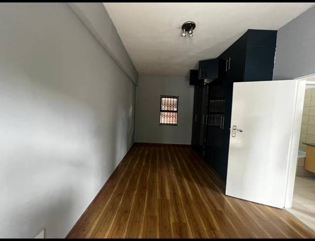 2 BEDROOM PROPERTY TO RENT IN AUCKLAND PARK